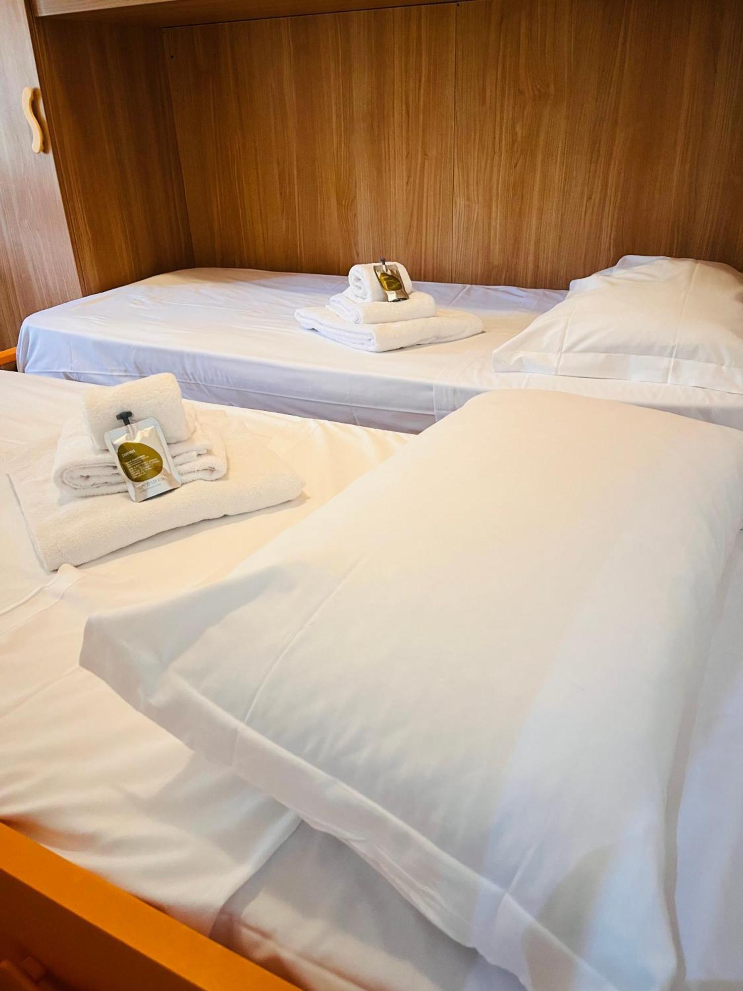 Domvs V Terrae Apartment ลาสเปเซีย ภายนอก รูปภาพ