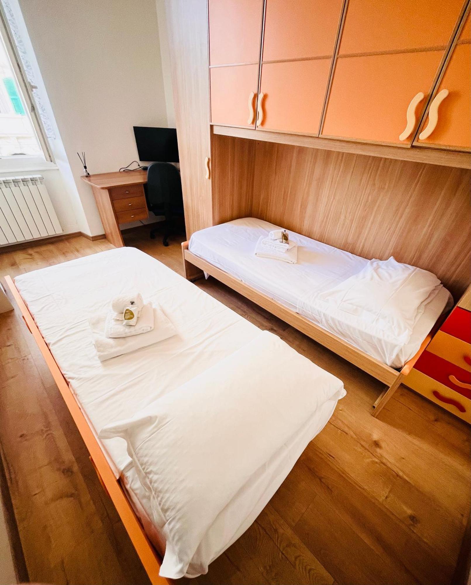 Domvs V Terrae Apartment ลาสเปเซีย ภายนอก รูปภาพ