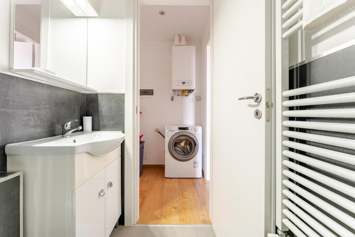 Domvs V Terrae Apartment ลาสเปเซีย ภายนอก รูปภาพ