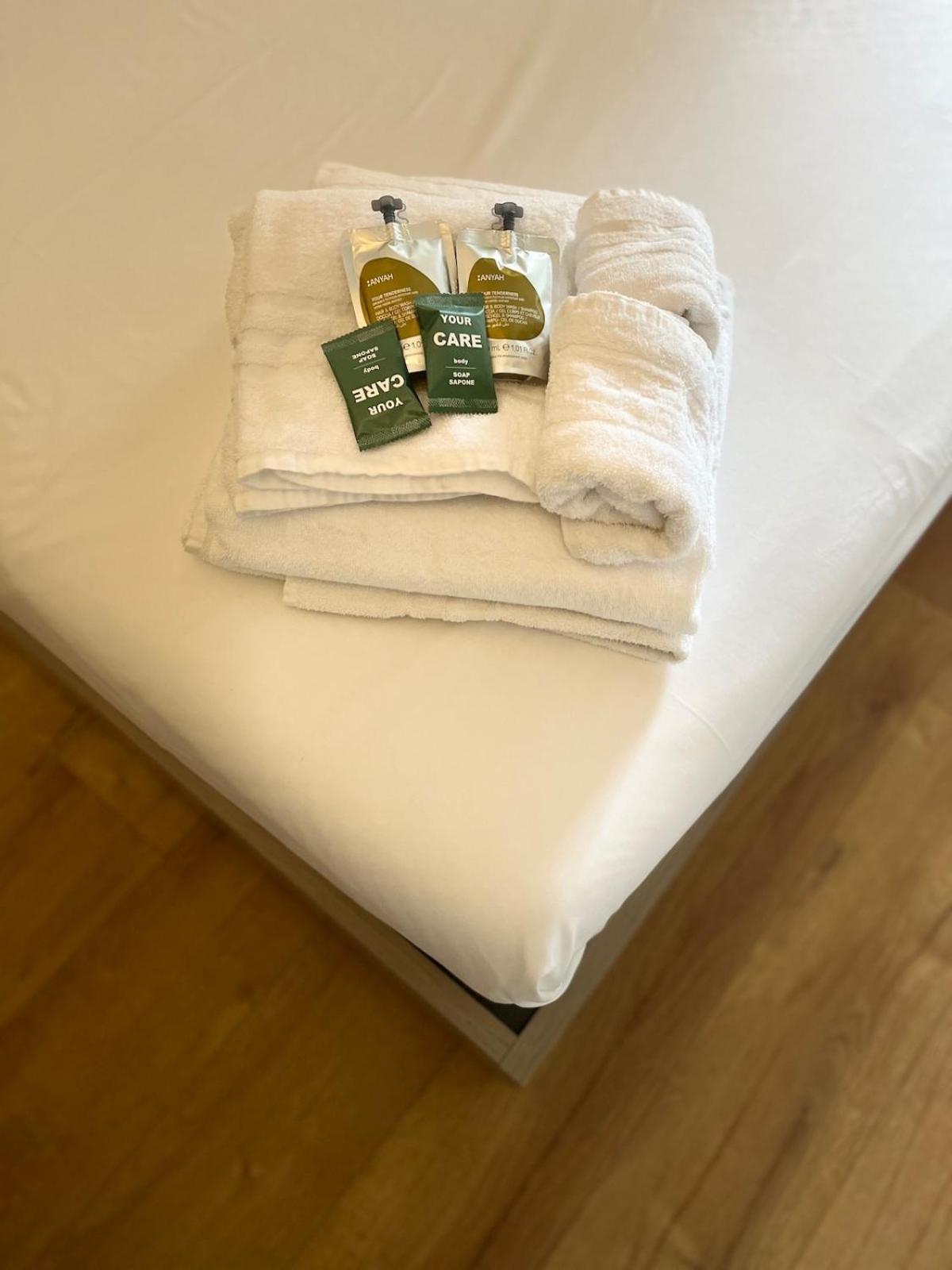 Domvs V Terrae Apartment ลาสเปเซีย ภายนอก รูปภาพ